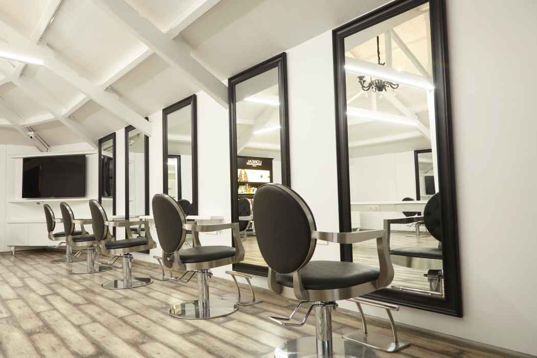 Contact Us - Gallery 6