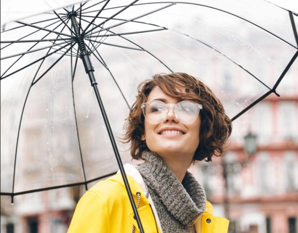 Essential-Monsoon-Hair-Care-Tips-by-Vipul-Chudasama-Salon