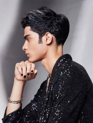 Latest Men’s Haircut Trends By Celebrity Stylist Vipul Chudasama-1