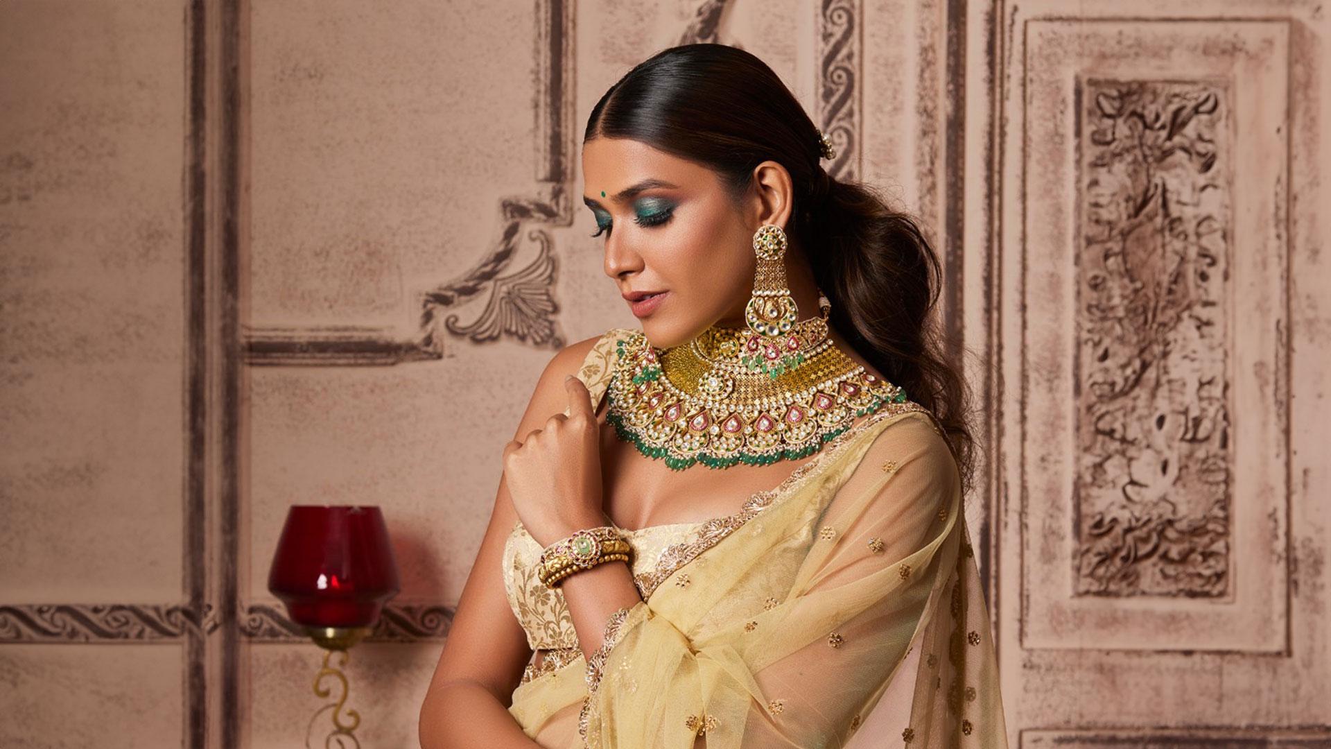 5 Eco Friendly Bridal Hairstyles for the Season