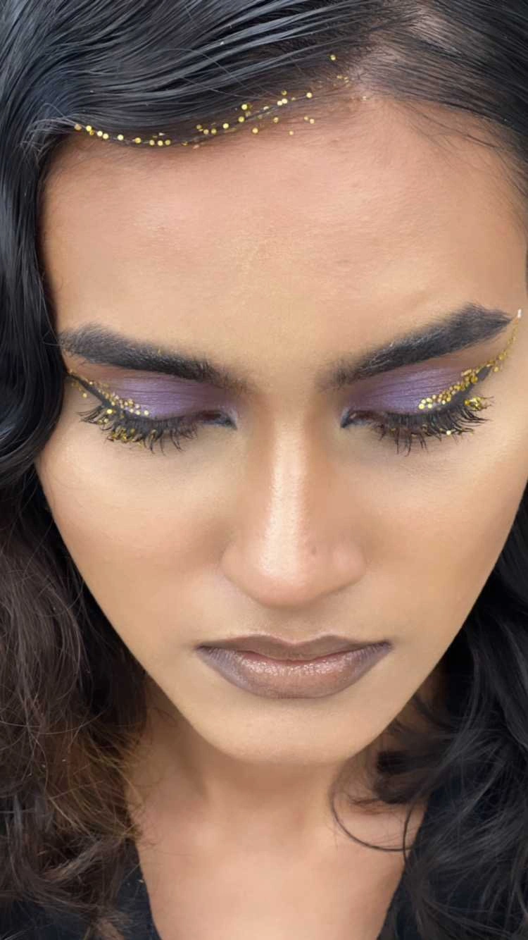 Makeup Diaries 028